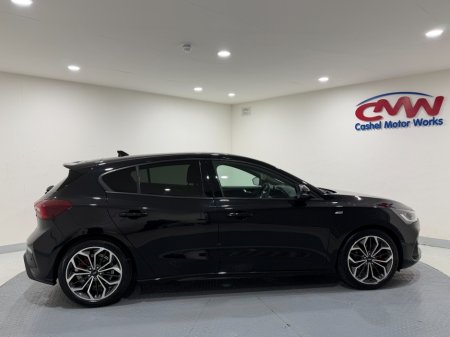 2023 Ford Focus - photo 8