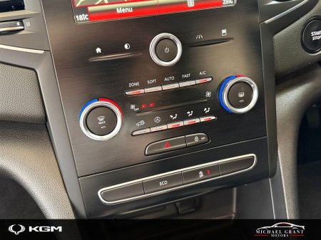 2020 Renault Megane - photo 24