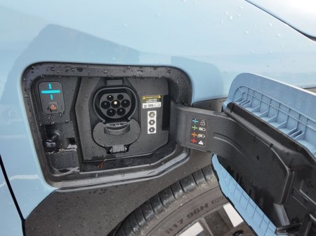 2027 Kia EV3 - photo 6