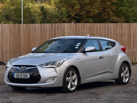 2013 Hyundai Veloster - photo 3