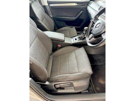 2017 Skoda Superb - photo 6