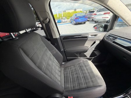 2020 Volkswagen Touran - photo 29