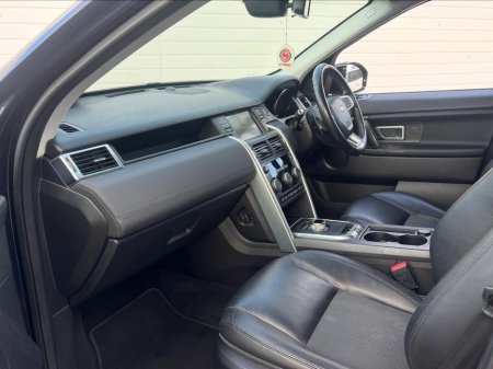 2017 Land Rover Discovery - photo 20