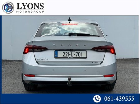 2022 Skoda Octavia - photo 7