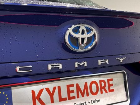 2019 Toyota Camry - photo 12