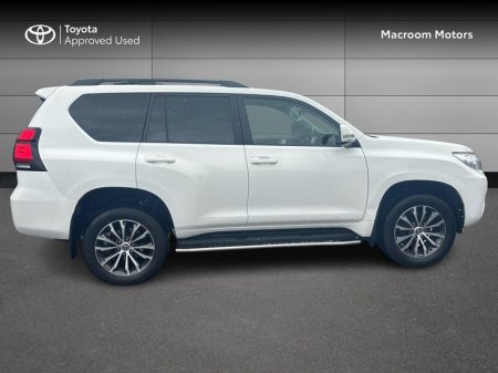 2021 Toyota Land Cruiser - photo 3