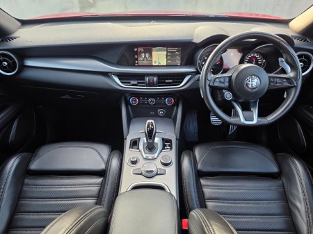 2022 Alfa Romeo Stelvio - photo 17
