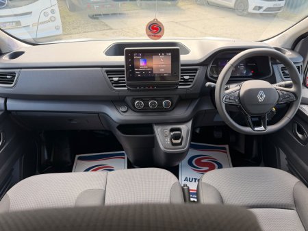 2025 Renault Trafic - photo 19