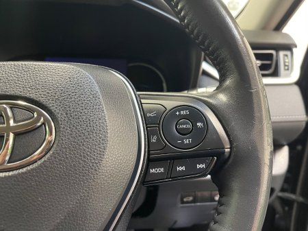 2021 Toyota RAV4 - photo 18