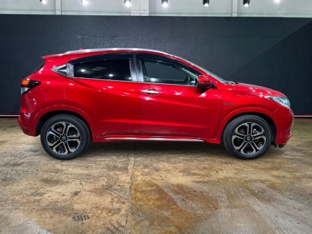 2017 Honda Vezel - photo 2