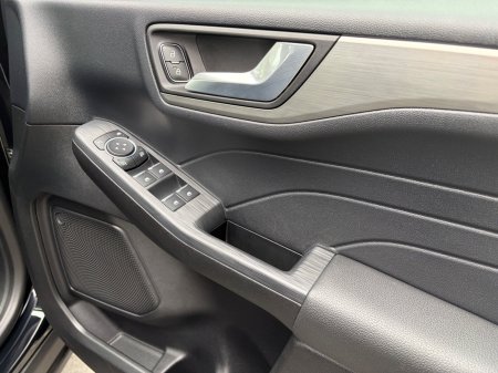 2022 Ford Kuga - photo 9