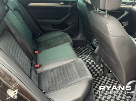2018 Volkswagen Passat - photo 14