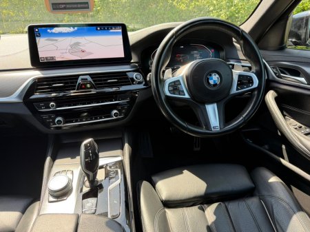 2021 BMW 5-Series - photo 20