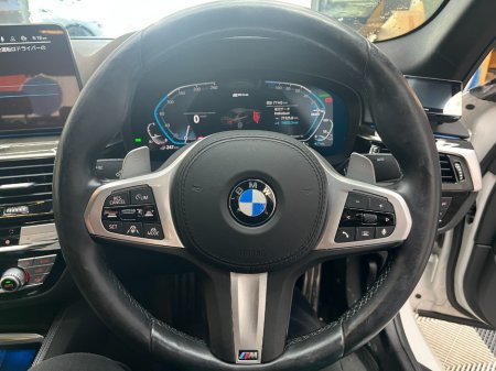 2021 BMW 5-Series - photo 10