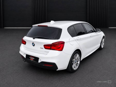 2017 BMW 1-Series - photo 5