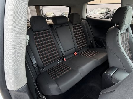 2012 Volkswagen Golf - photo 9