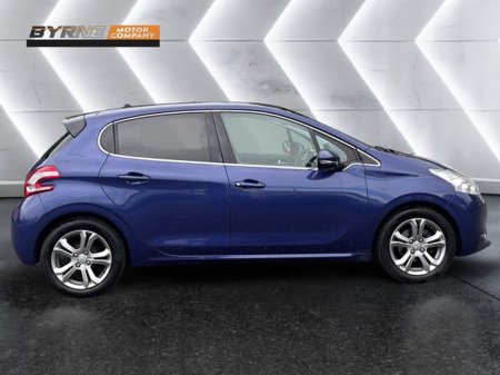 2015 Peugeot 208 - photo 6