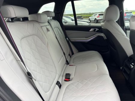 2023 BMW X5 - photo 13