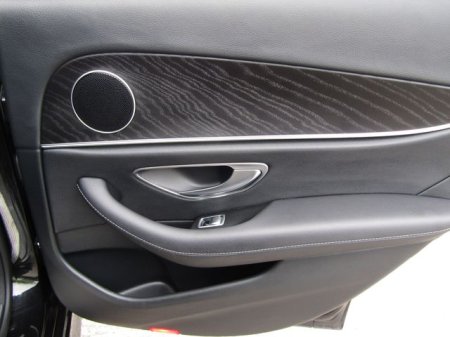2022 Mercedes-Benz E-Class - photo 25
