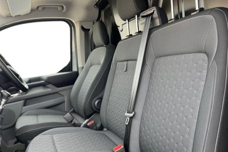 2026 Ford Transit Custom - photo 11