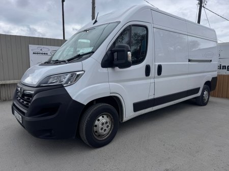 2022 Opel Movano