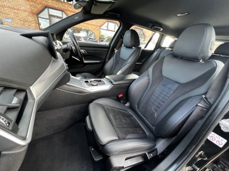 2023 BMW 3-Series - photo 20