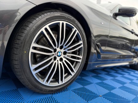 2020 BMW 5-Series - photo 11