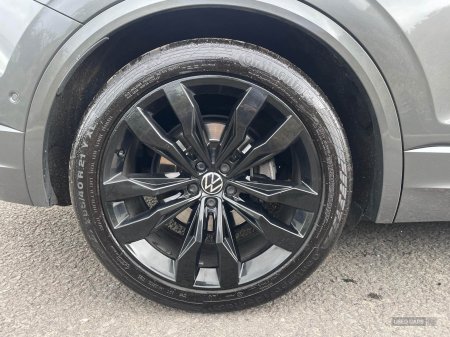 2023 Volkswagen Touareg - photo 39