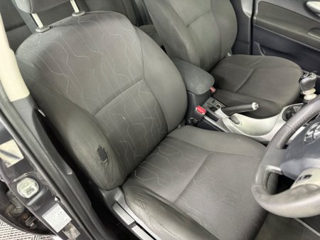 2011 Toyota Auris - photo 20
