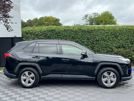 2022 Toyota RAV4 - photo 3