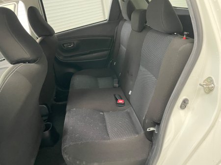 2020 Toyota Yaris - photo 17