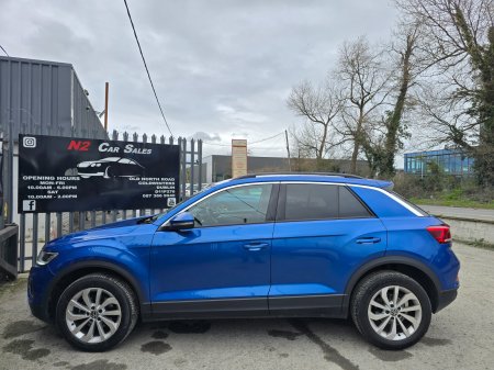 2024 Volkswagen T-Roc - photo 11