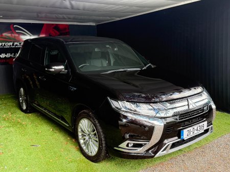 2021 Mitsubishi Outlander - photo 2