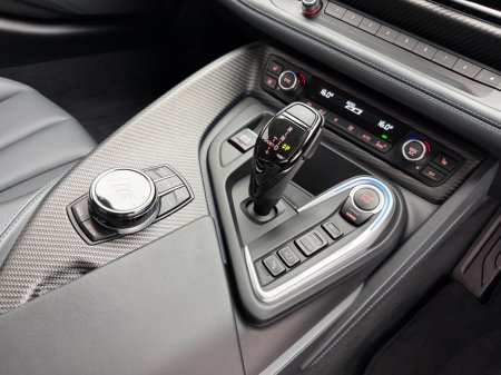2020 BMW i8 - photo 22