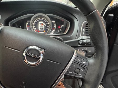 2017 Volvo V40 - photo 12