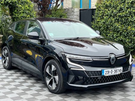 2023 Renault Megane E-Tech - photo 15