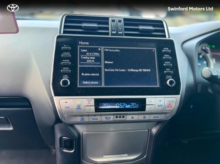 2022 Toyota Land Cruiser - photo 9