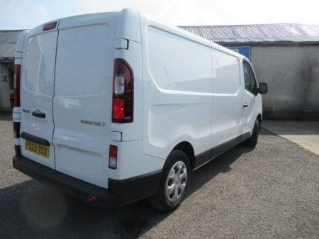 2023 Renault Trafic - photo 9
