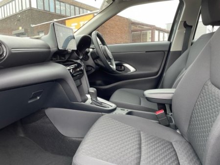 2026 Toyota Yaris Cross - photo 7