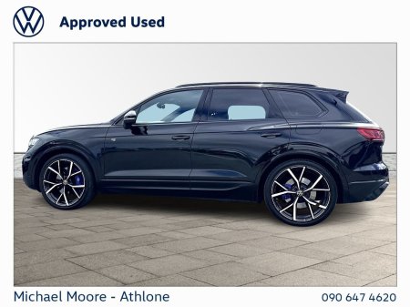 2025 Volkswagen Touareg - photo 5