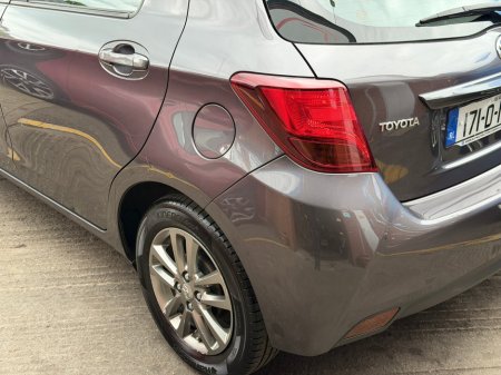 2017 Toyota Yaris - photo 18