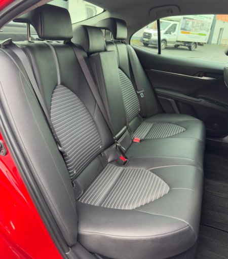 2020 Toyota Camry - photo 20