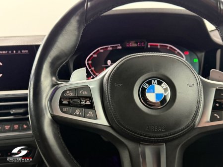 2021 BMW 3-Series - photo 23