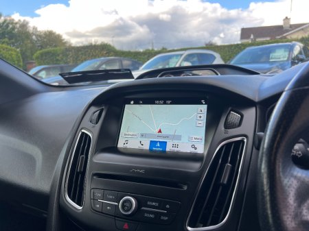 2018 Ford Focus - photo 26