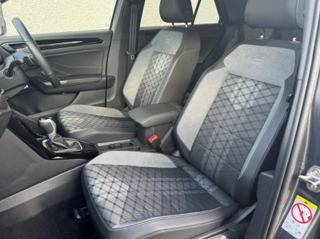 2025 Volkswagen T-Roc - photo 12