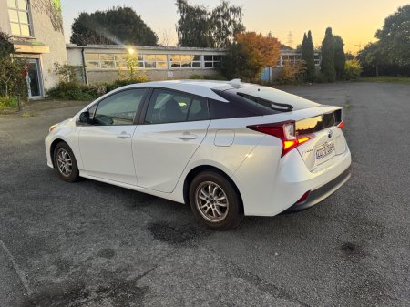 2022 Toyota Prius - photo 31
