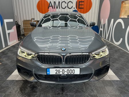 2021 BMW 5-Series - photo 2