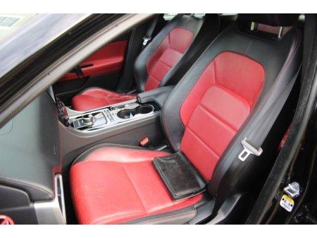 2017 Jaguar XE - photo 11