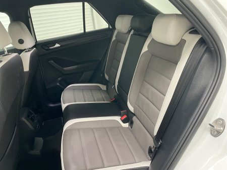 2022 Volkswagen T-Roc - photo 17