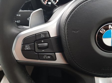 2018 BMW 5-Series - photo 14